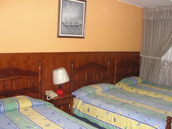 קיטו Hotel Majestic מראה חיצוני תמונה