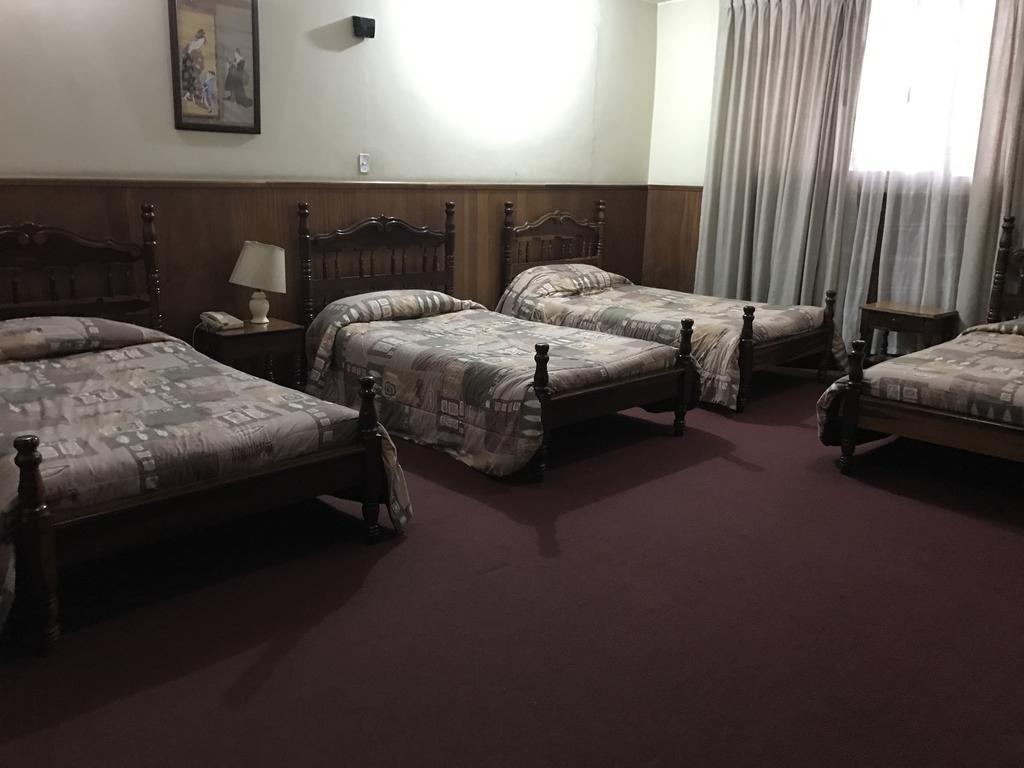 קיטו Hotel Majestic מראה חיצוני תמונה